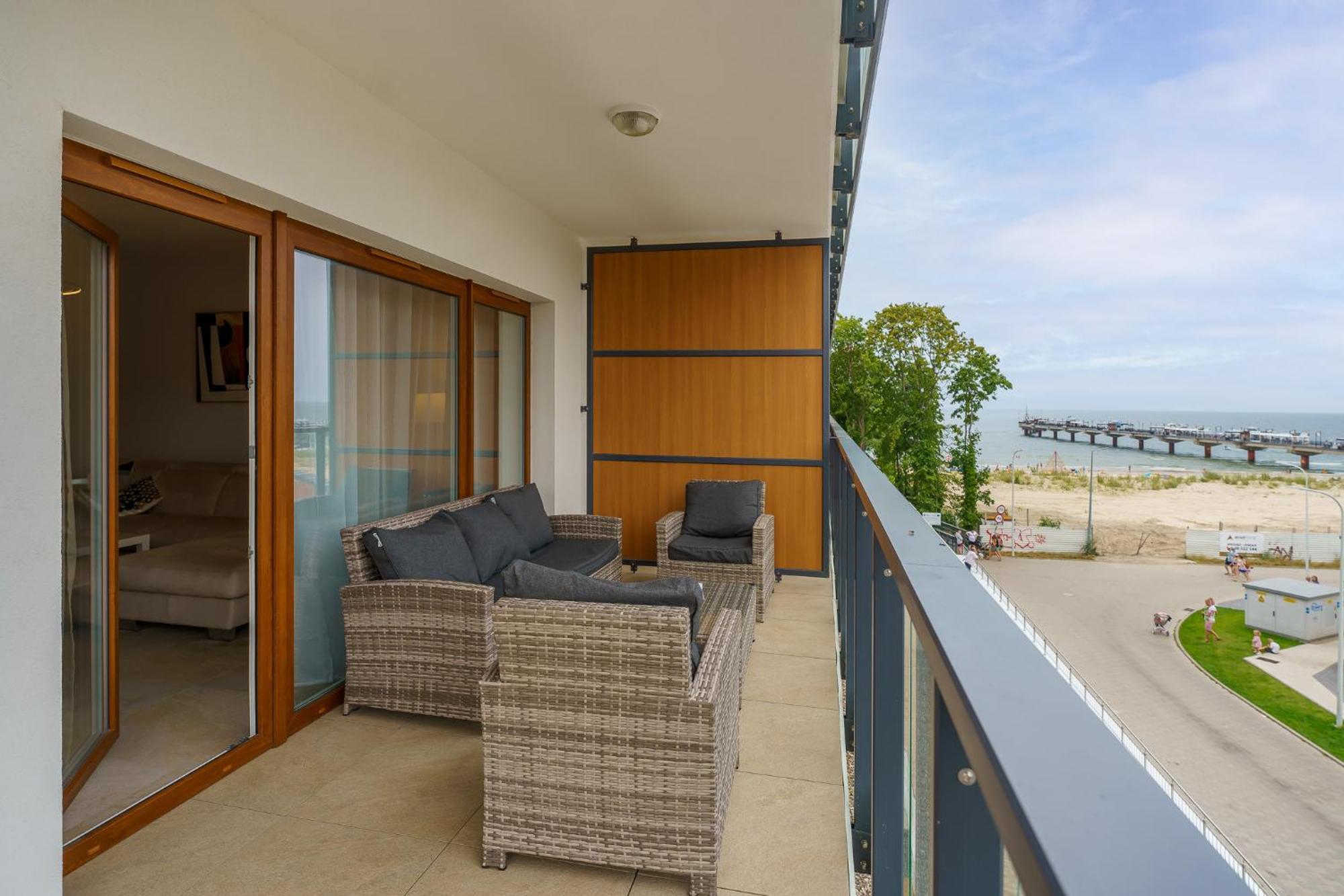 Aquamarina Prima Seaside Apartments By The Beach By Noclegi Renters Miedzyzdroje Esterno foto